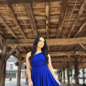 Robe de cérémonie bleu roi